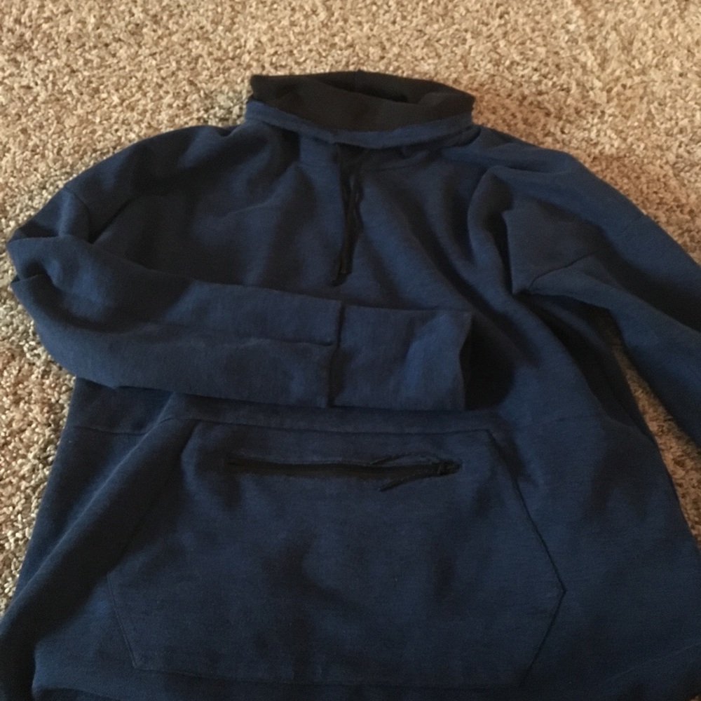 Turtle neck hoodie